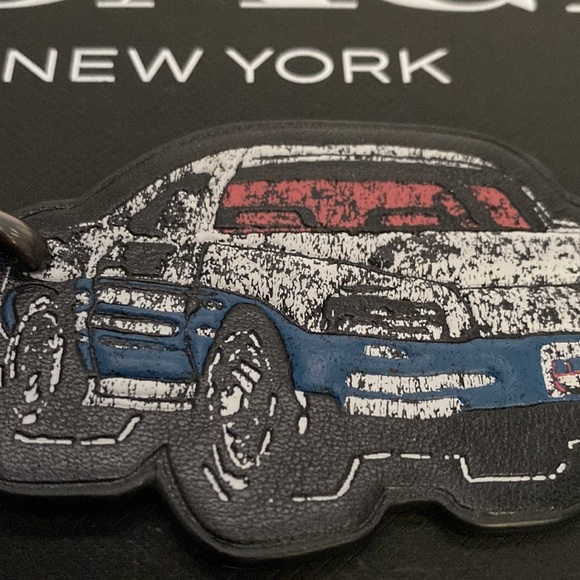 NWOT Coach Leather Camaro Race Car Key Fob Chain Keychain Bag Charm Legendary - Picture 4 of 7